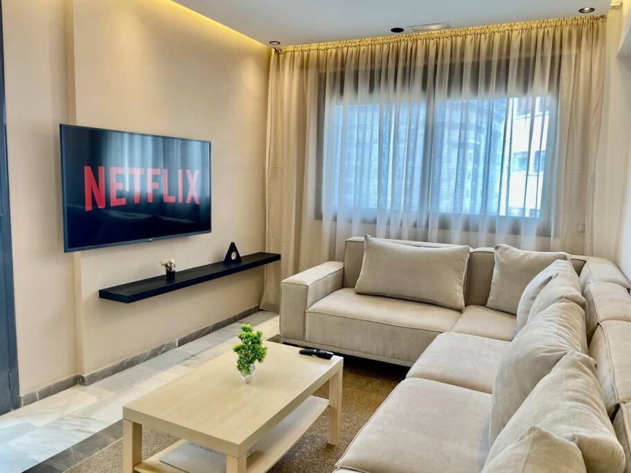 The Ocean Glimpse - 2 BR Comfort & Sea View, Tanger