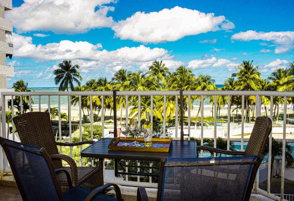 Lullaby of the Sea, San Juan