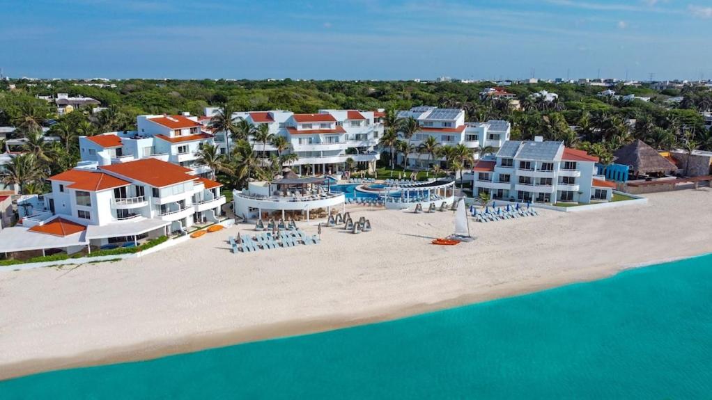 SUNSET FISHERMEN BEACH & SPA RESORT-Optional All Inclusive- 3 UNITS CHOICE-ROOM - 344A Ocean view with terrace- ROOM 344B No terrace, View from window to park - STUDIO 344C Ocean View Studio for 2- Playacar Beach, Phase 1-NO ELEVATOR! - 3
