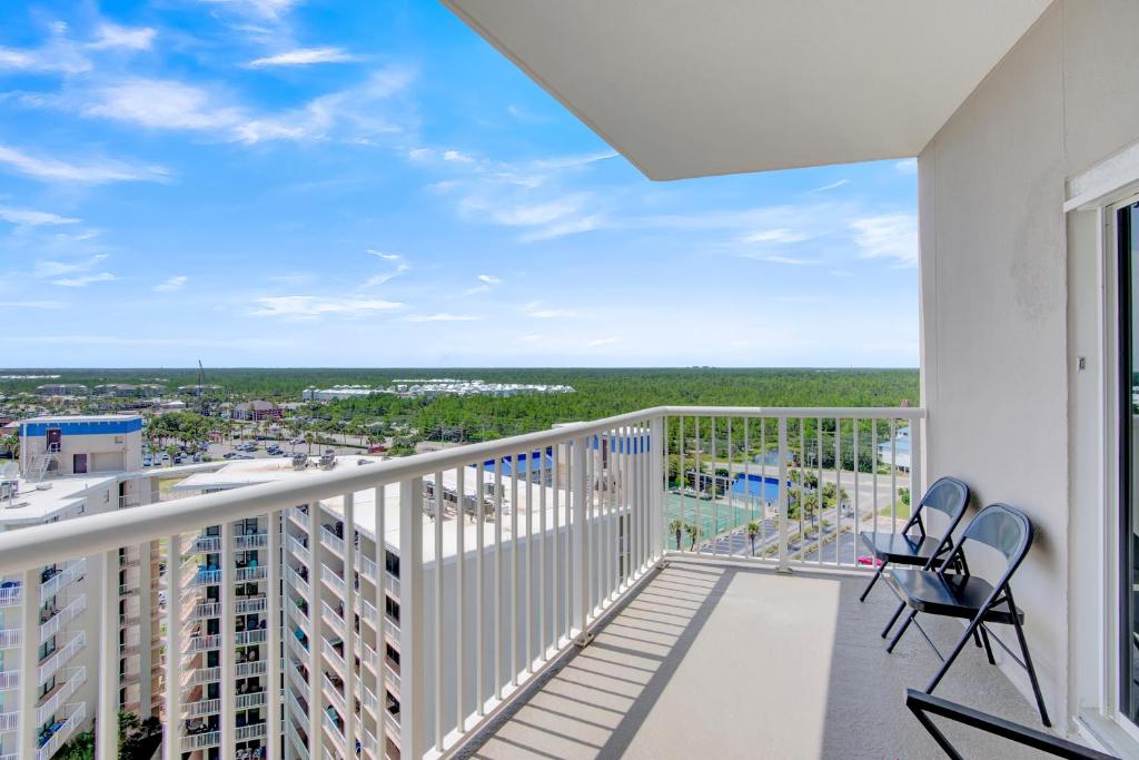 Tradewinds 1207 by Vacation Homes Collection, Orange Beach