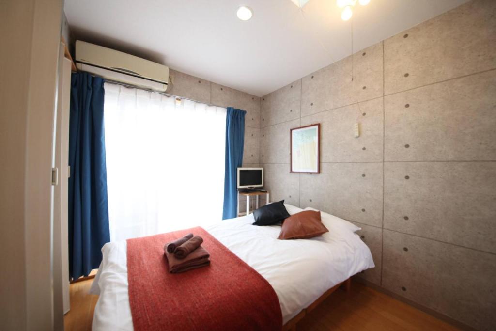 Amika First301 AF31, Tokio