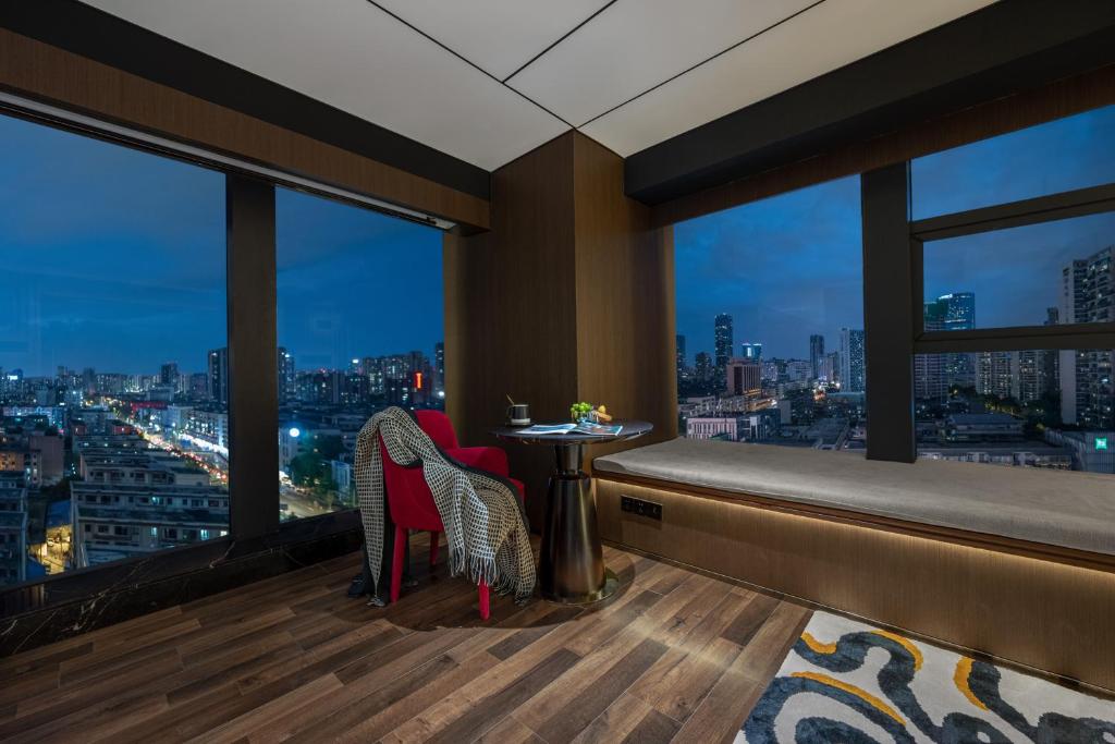 Beso vinyl fragment designer hotel