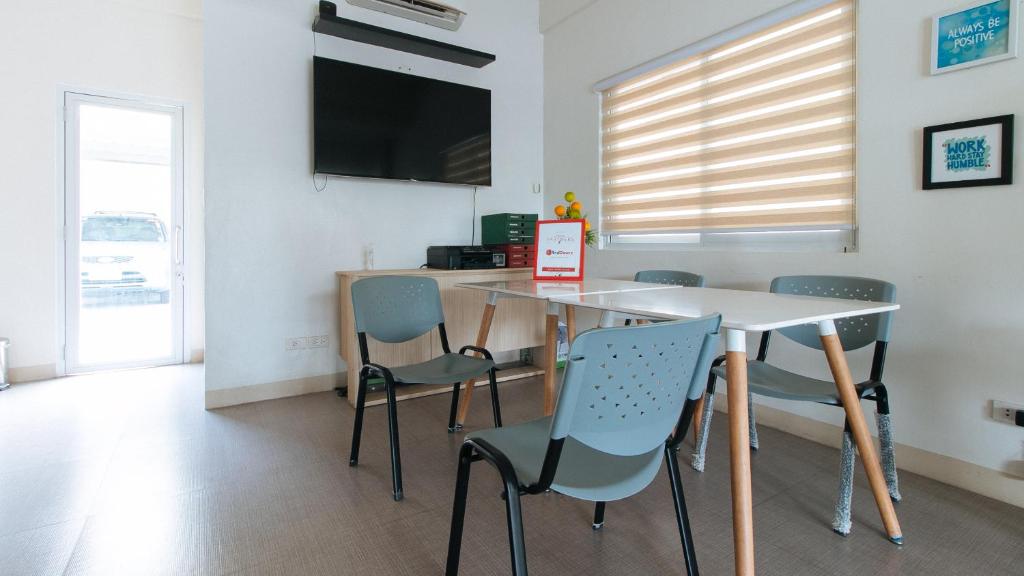 レッドドアーズ プラス アット アルピナ ハイツ パラニャーケ (RedDoorz Plus @ Alpina Heights Paranaque) 館内設備