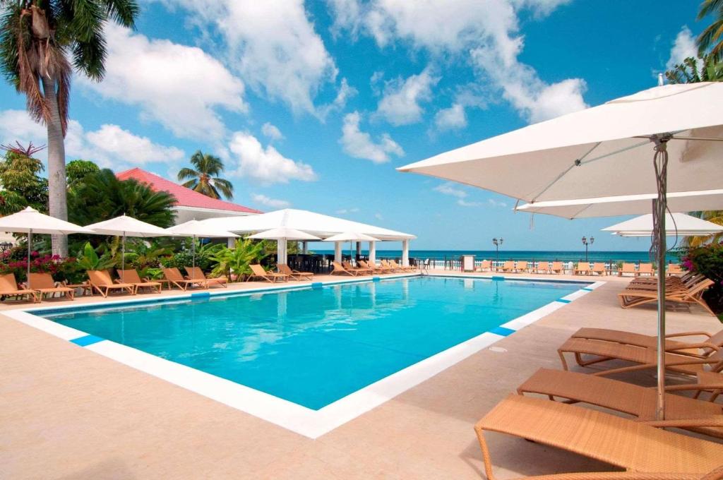 Radisson Grenada Beach Resort — Grand Anse Beach