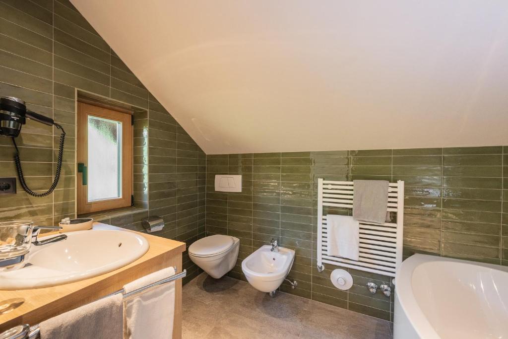 Gasthof Albergo Dolomiten - 5
