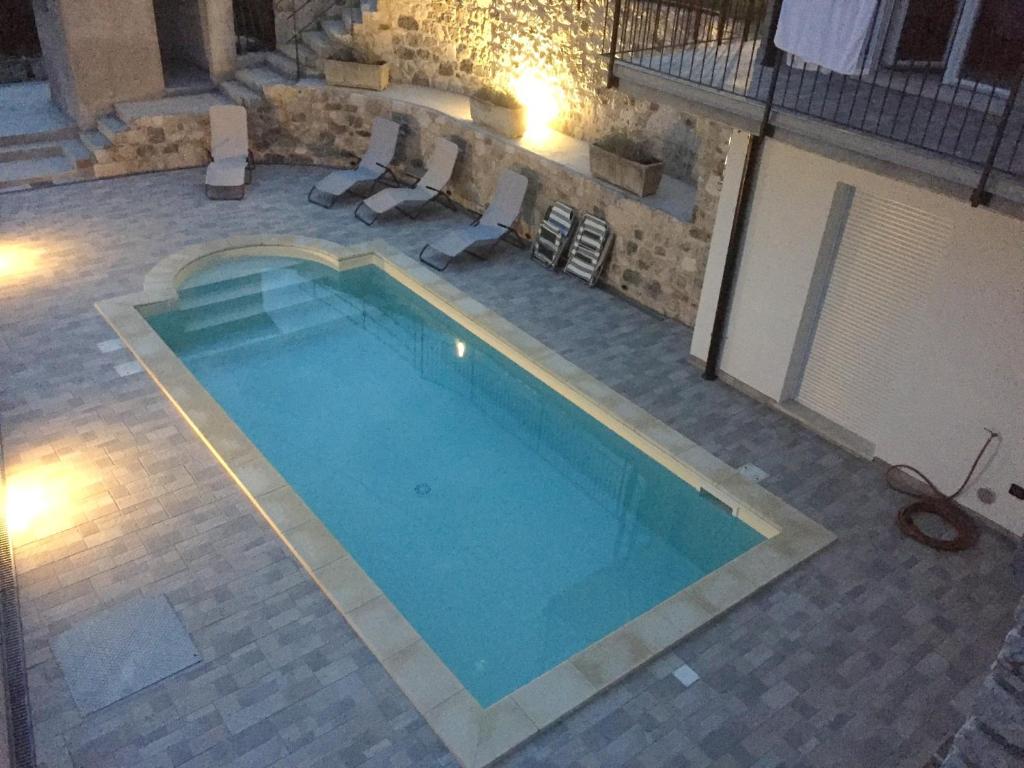 Villa Ada by Theater Home - 2