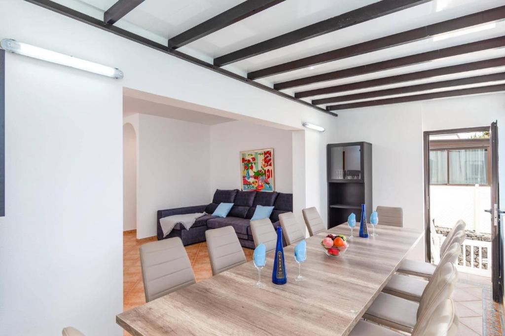 Villa Alvaro Dos by Villa Plus - 5