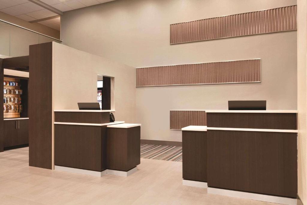 4. 래디슨 호텔 샬..