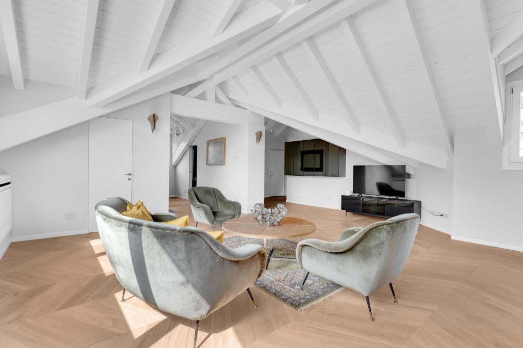 CityLife Penthouse by NDP rent - 5