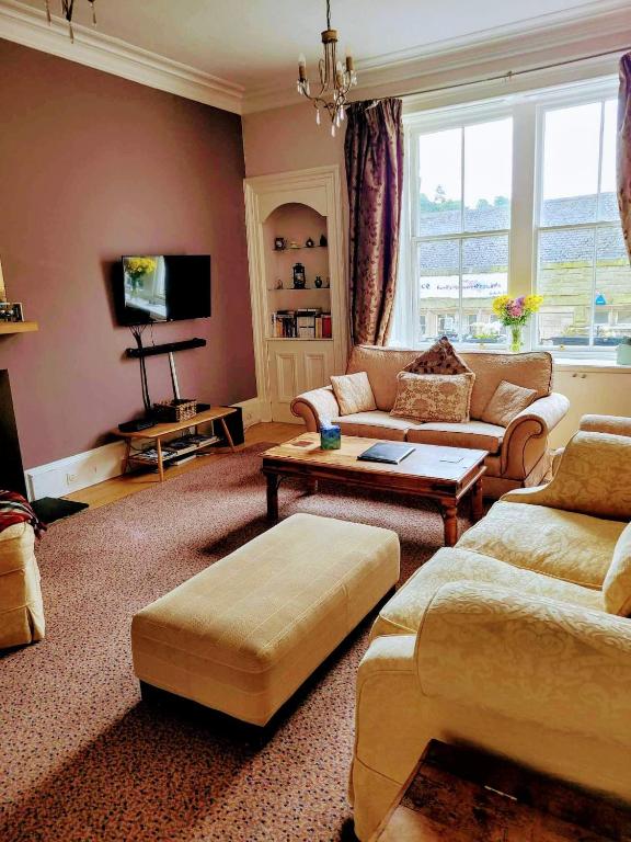 Huge 4 Bed Apt - Perfect Base to Explore The Borders, Jedburgh