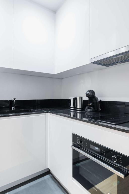 Studio refait a neuf montmartre - paris 18 - 2P - 4