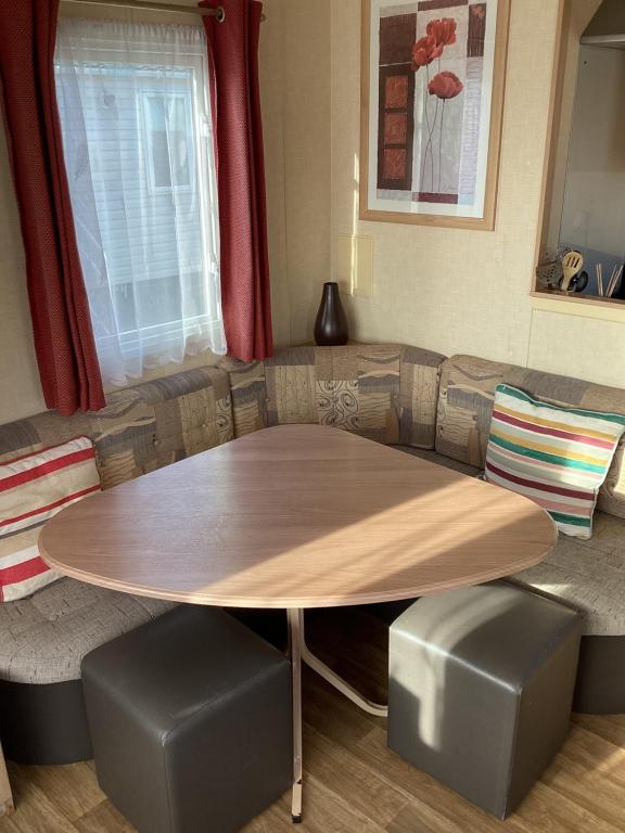 Towyn 155 Golden Gate Rentals photo 3