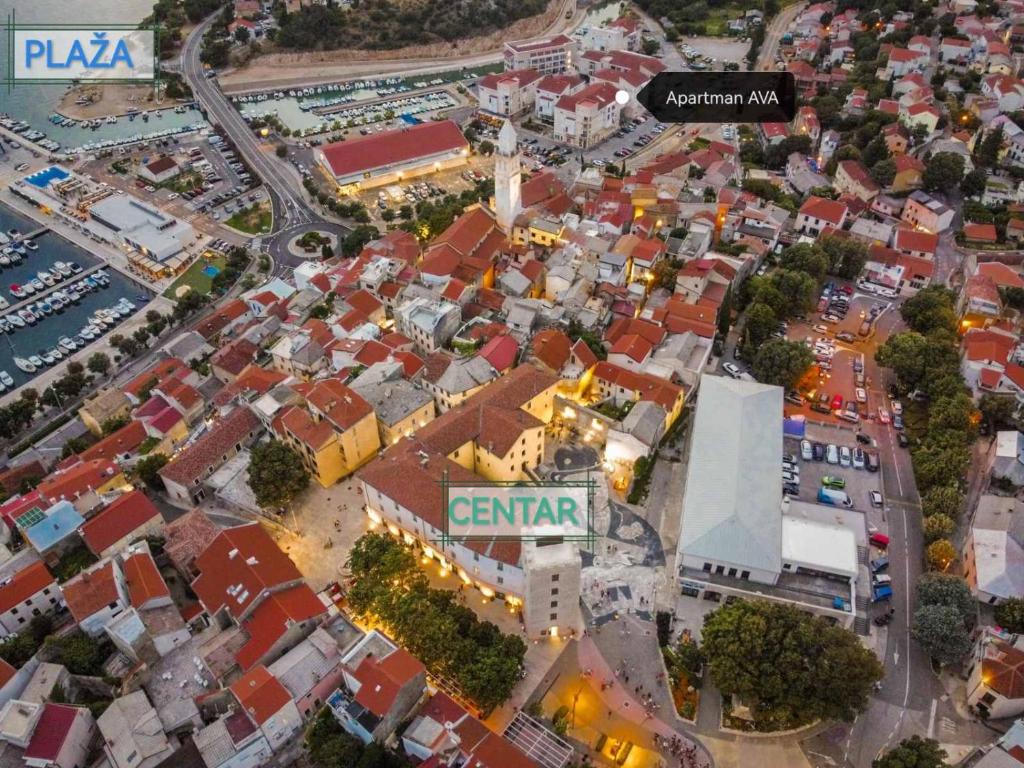 Apartman AVA, 2+3, 250m od plaže, Novi Vinodolski