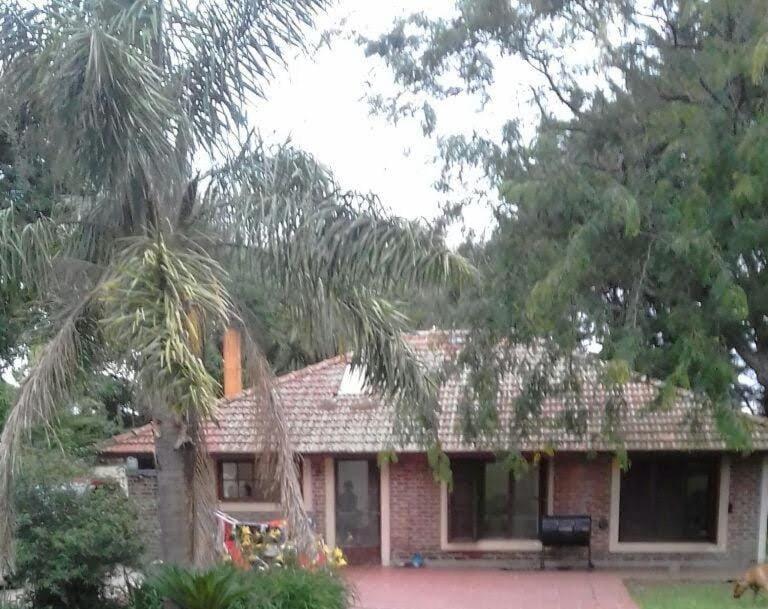 Chalet para 8 o 9 personas, pegado al Bosque Peralta Ramos y a 10 cuadras de las mejores playas del sur de Mar del Plata - 4