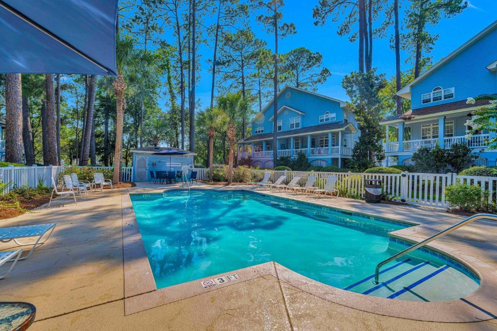 Lyons 04, Hilton Head Island