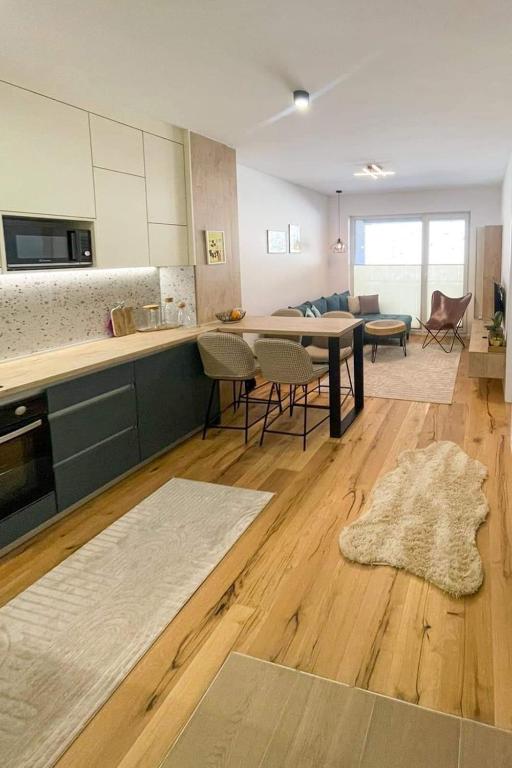 Esto Fortis, Bjelašnica