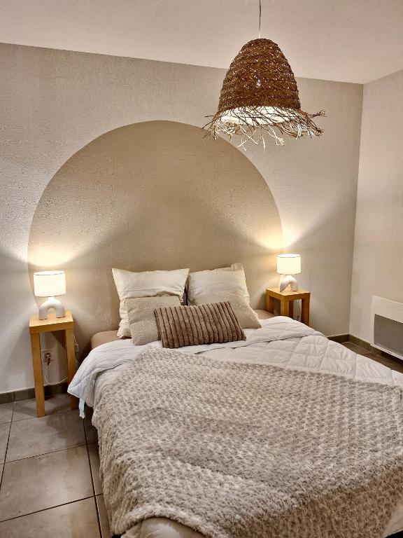 L'échiquier de Béziers - T2 déco soigné - Belle terrasse -Parking - Wifi - 2
