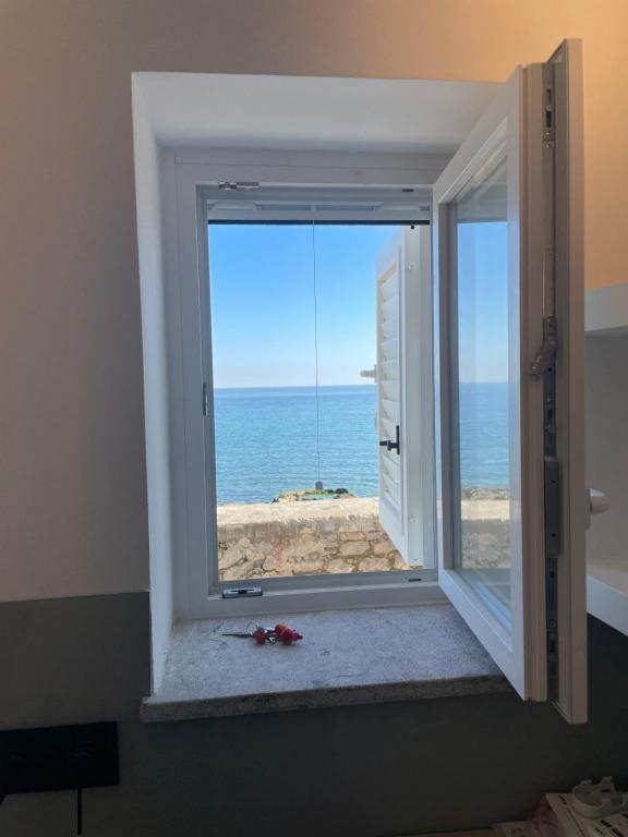 Una Finestra sul Mare, Palerme
