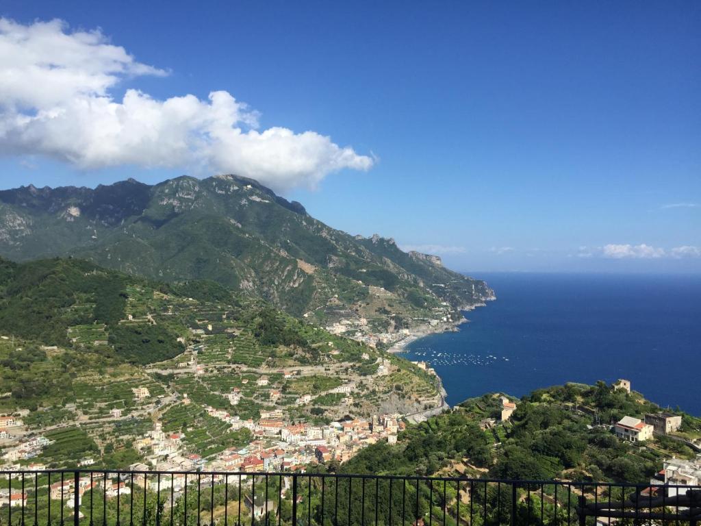 La Casa di Vania — Hotel in Ravello