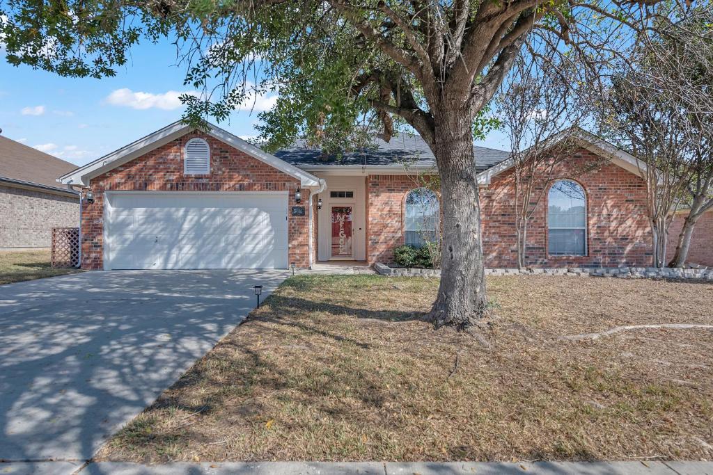 The Rustic Retreat, Killeen