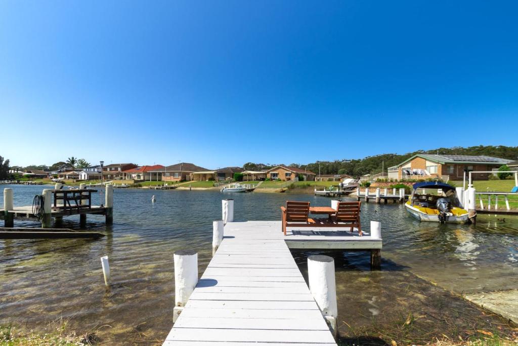 Bayt Baytak, Sussex inlet