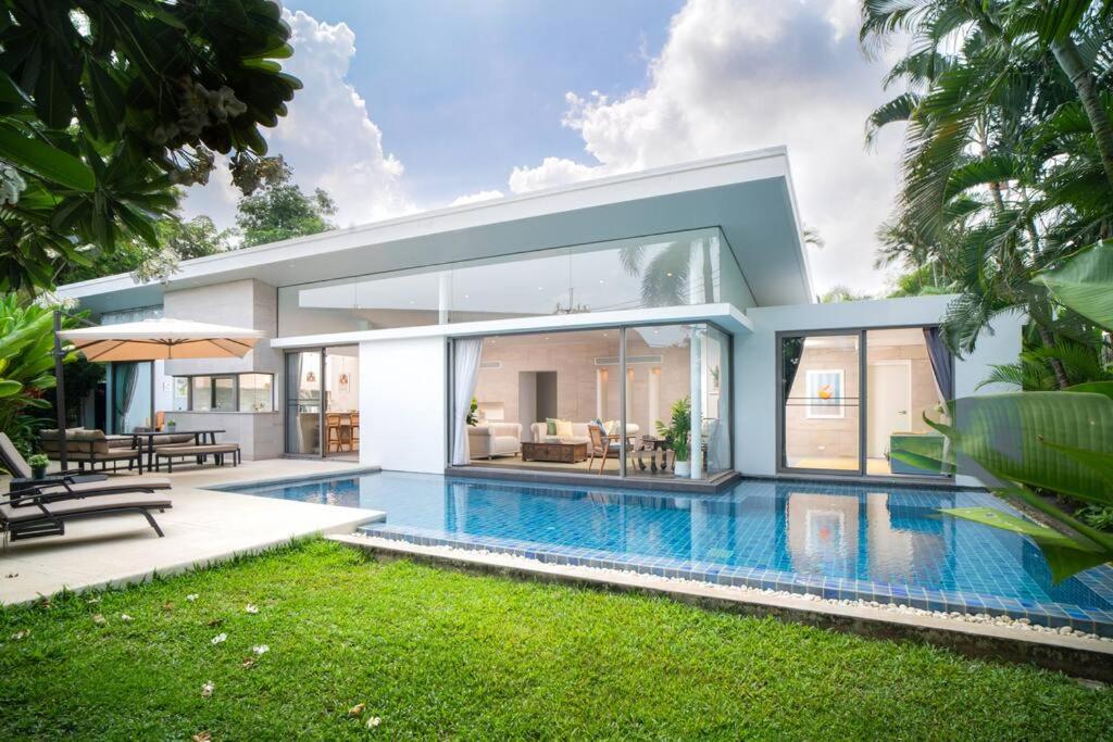 Modern Tranquillity Pool Villa, Layan, Laguna Phuket