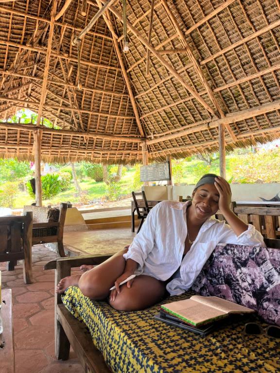 Sazani Beach Lodge and Tidal Lounge