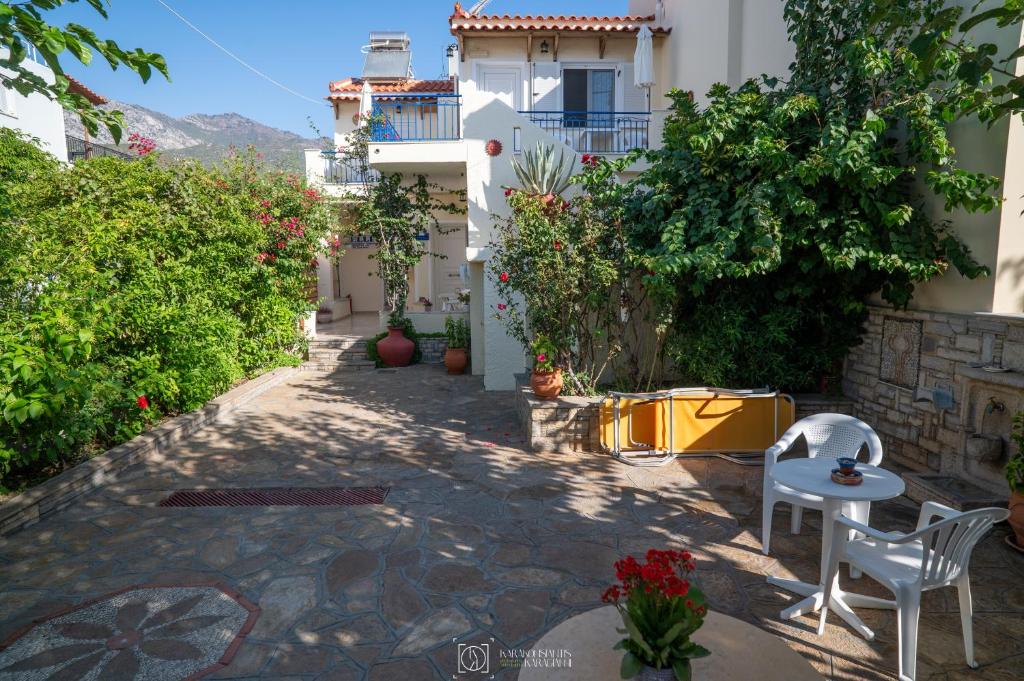 Garden, Elli Studios & Apartments in Samos Island