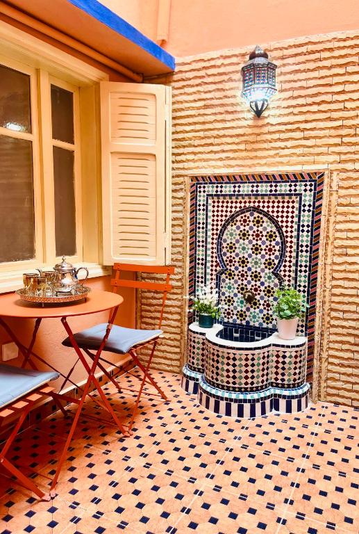 Apartment with AC, patio and ROOFTOP Appartement CLIMATISÉ avec patio et toit terrasse, Marakéš