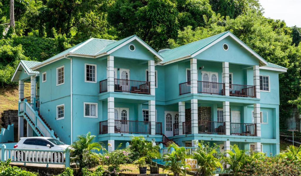 Golden Palms Apartment, Kingstown