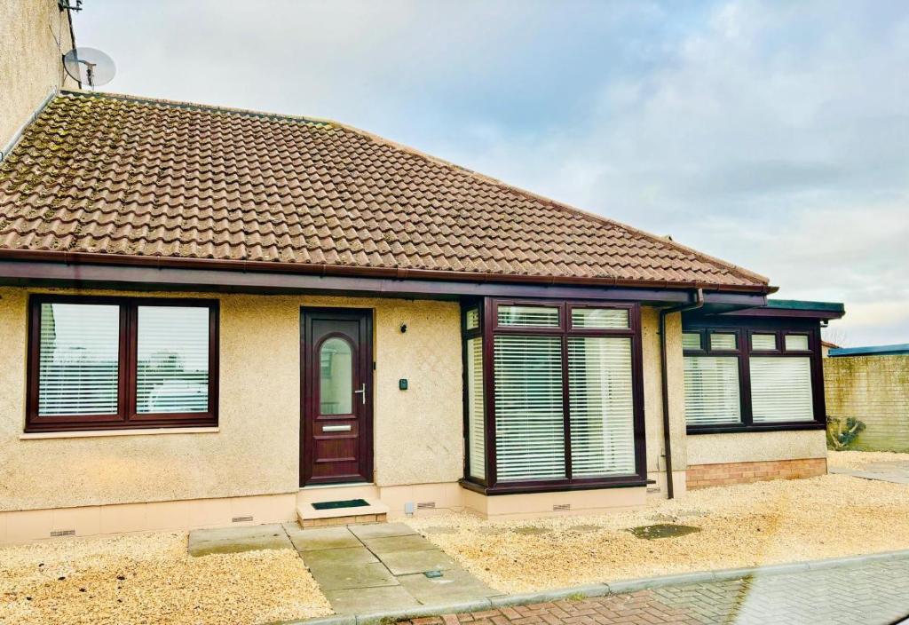 2-Beds Sleeps 4 w Parking 15 mins to St Andrews, Anstruther
