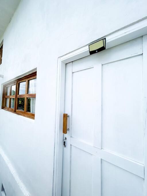 Loft con hermosa vista, terraza y wifi Starlink! - 2