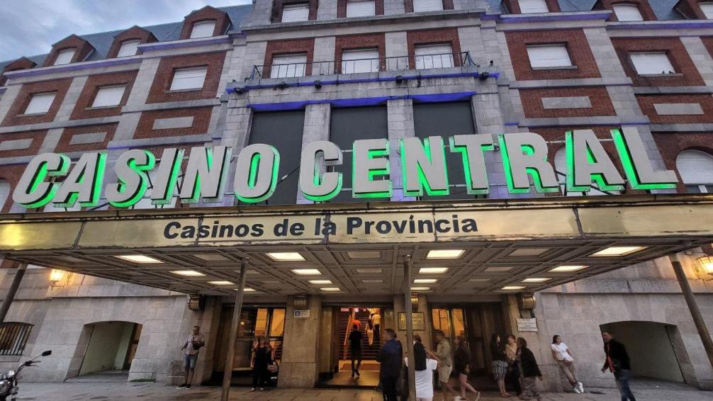 Gran Apart frente al Casino & Playa - 5