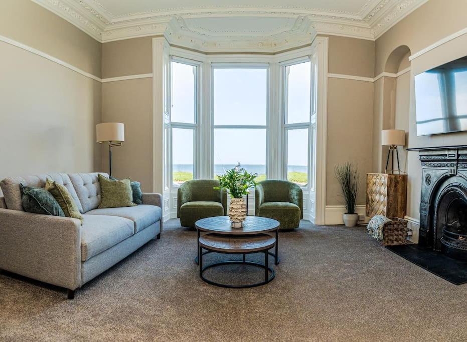 King's Seafront Place, Cullercoats