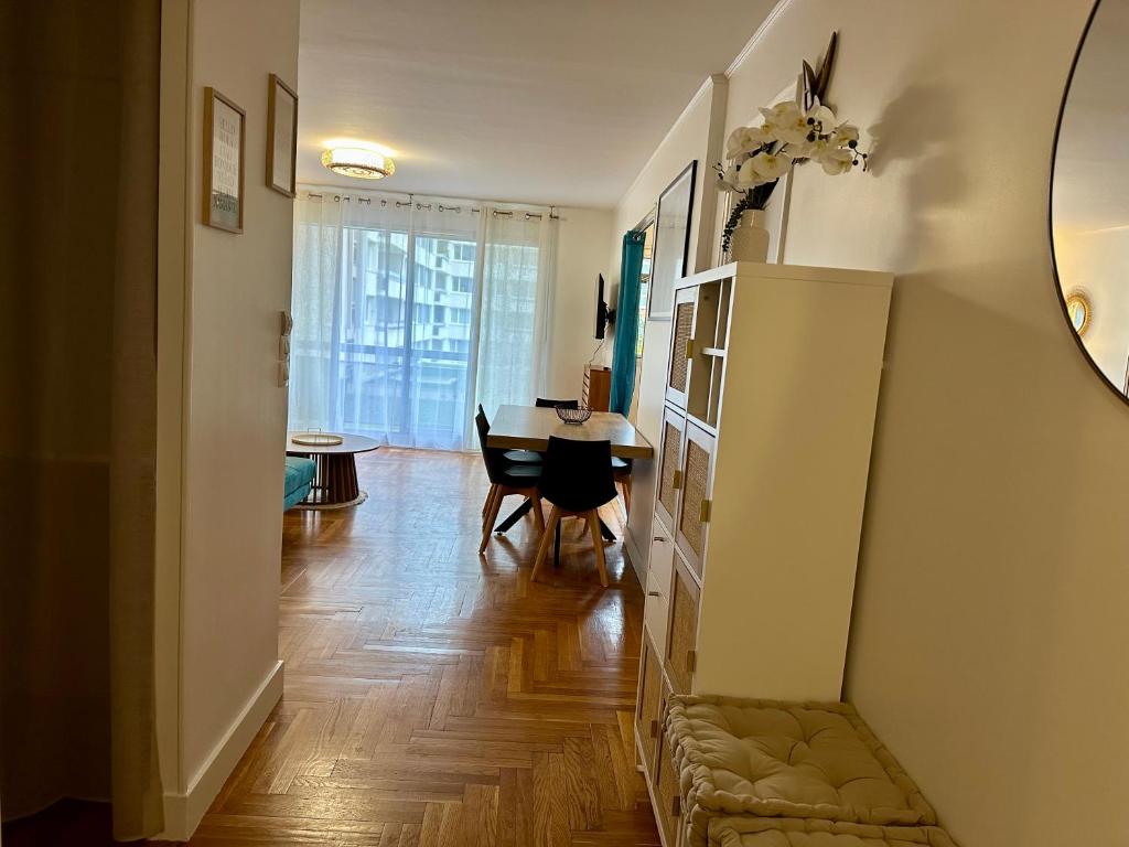 Appartement 5 personnes Léon Frot PARIS - 4