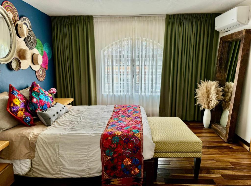 Homestal California Hostal en Tlaquepaque - 2