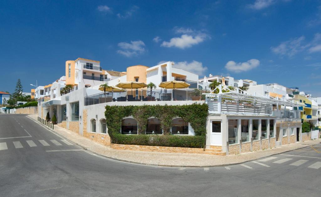 Hotel do Cerro — Hotel building in Albufeira, Faro