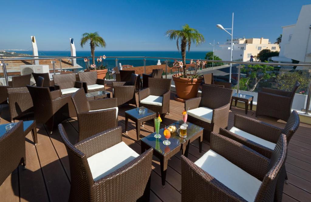 Hotel do Cerro — Restaurant & bars in Albufeira, Faro