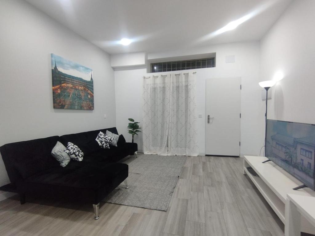 Apartamento HM en Vista Alegre Madrid - 3