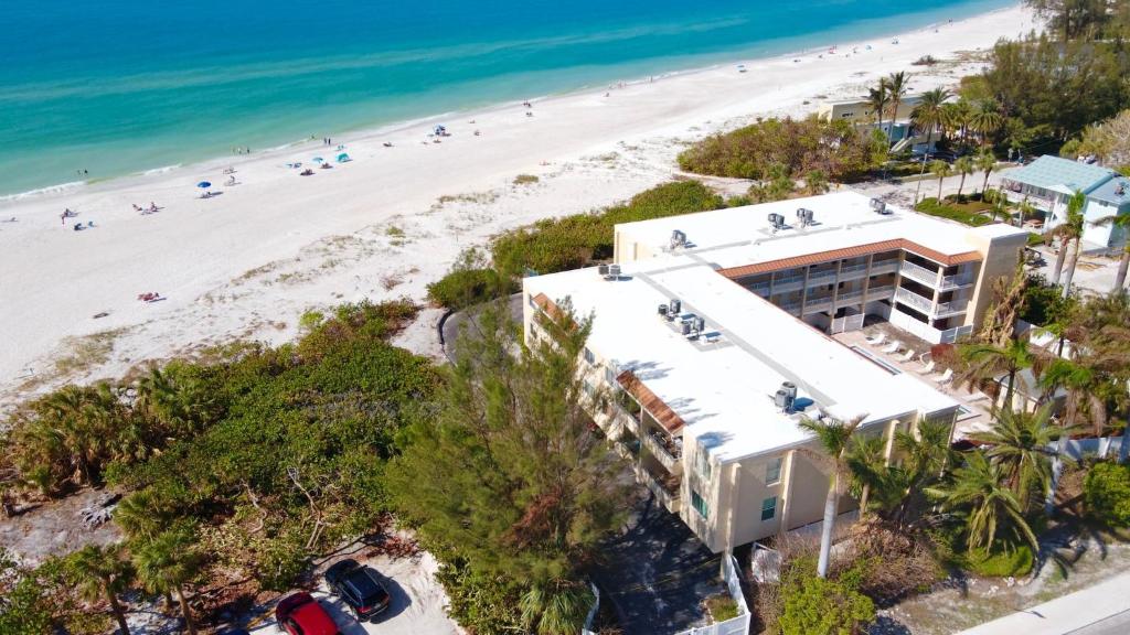 Gulf Sands 102, Holmes Beach