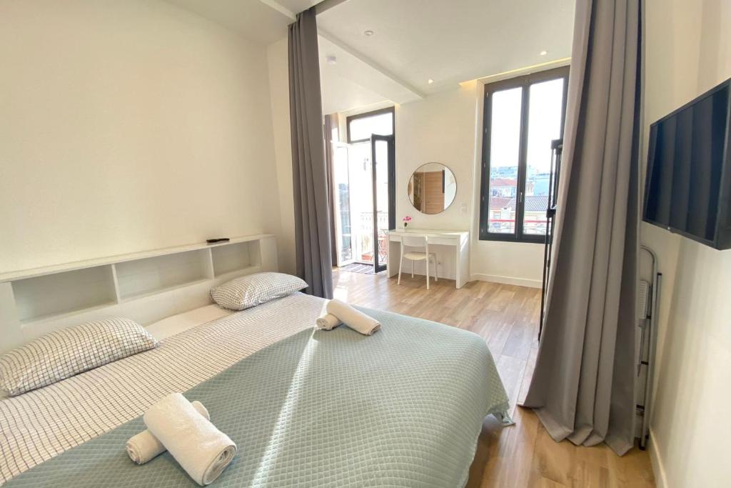 06CJ Beautiful apartment in the heart of Cannes - 4