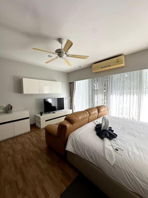 Сhic condo студия с бассейном, Karon pláž