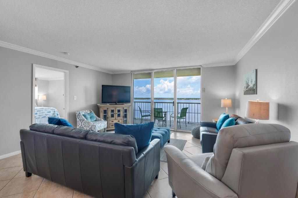 Tristan Towers unit 14D, Pensacola Beach