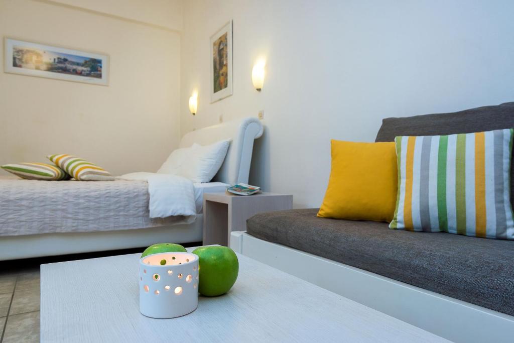Diamond Apartments & Suites — Hotel rooms in Hersonissos