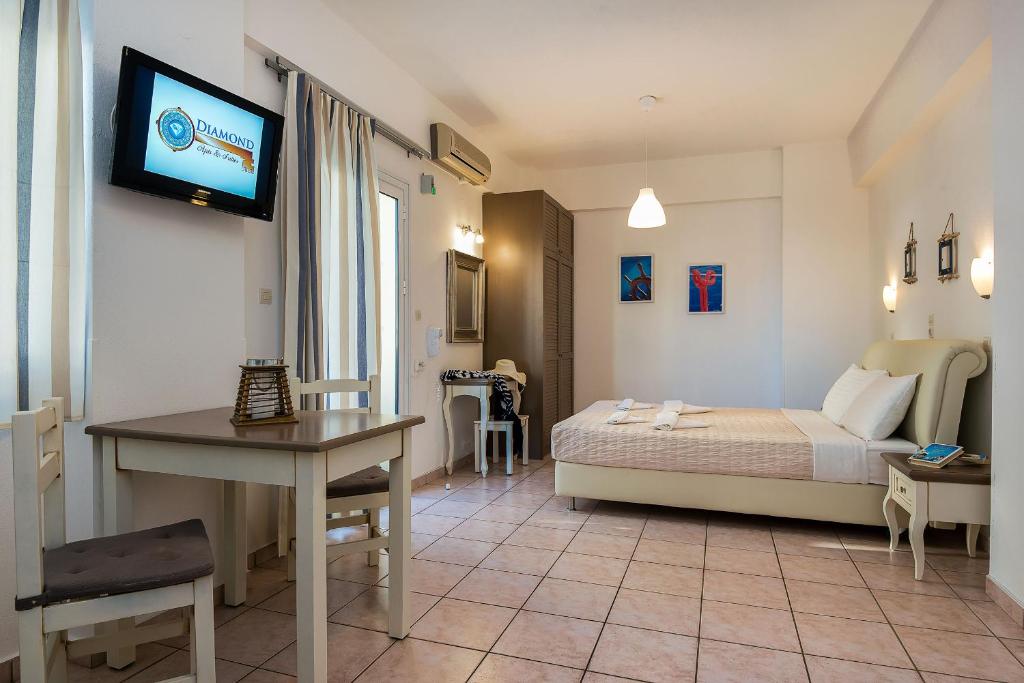 Diamond Apartments & Suites — Hotel rooms in Hersonissos