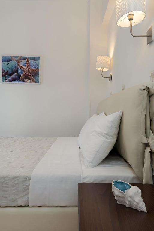 Diamond Apartments & Suites — Hotel rooms in Hersonissos
