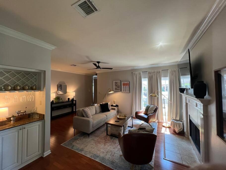 Upscale 2BR condo in Bocage area, Baton Rouge