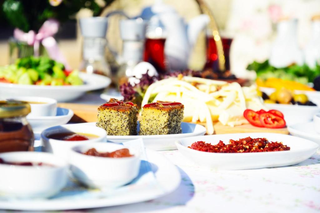 Tesis özellikleri