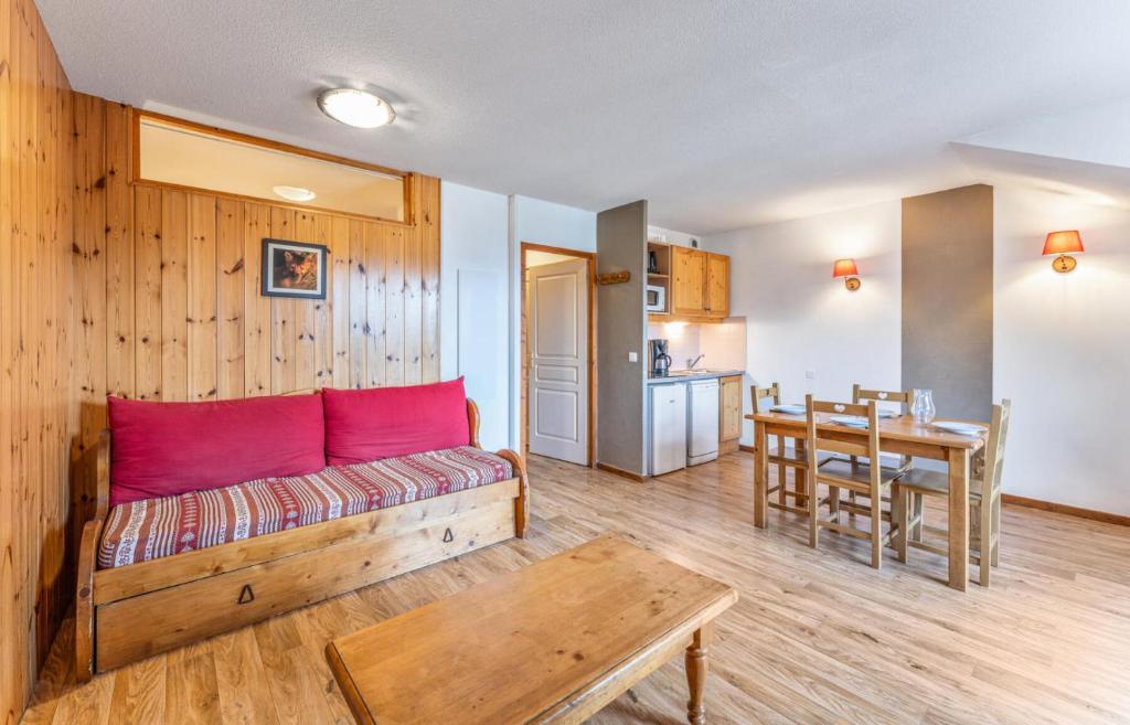 Résidence Les Hauts De Preclaux - Studio avec jolie vue sur la place des Orres 1800 MAE-8011 - 1