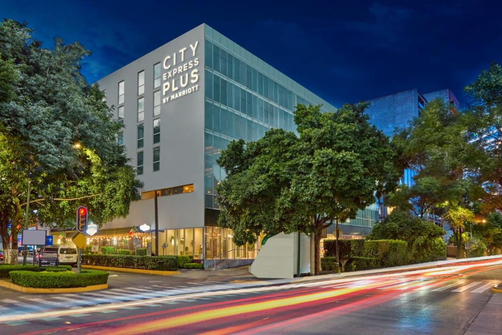 City Express Plus by Marriott Ciudad de México Insurgentes Sur - 2